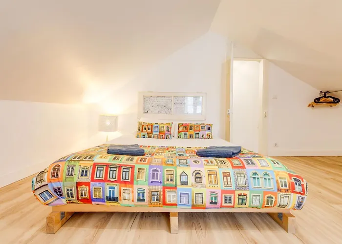 شقة Bairro Alto Window - Cozy Spot In A Buzzing Locale *