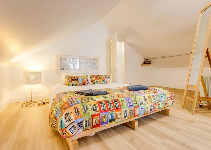 شقة Bairro Alto Window - Cozy Spot In A Buzzing Locale