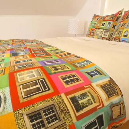 Apartamento Bairro Alto Window - Cozy Spot In A Buzzing Locale Lisboa
